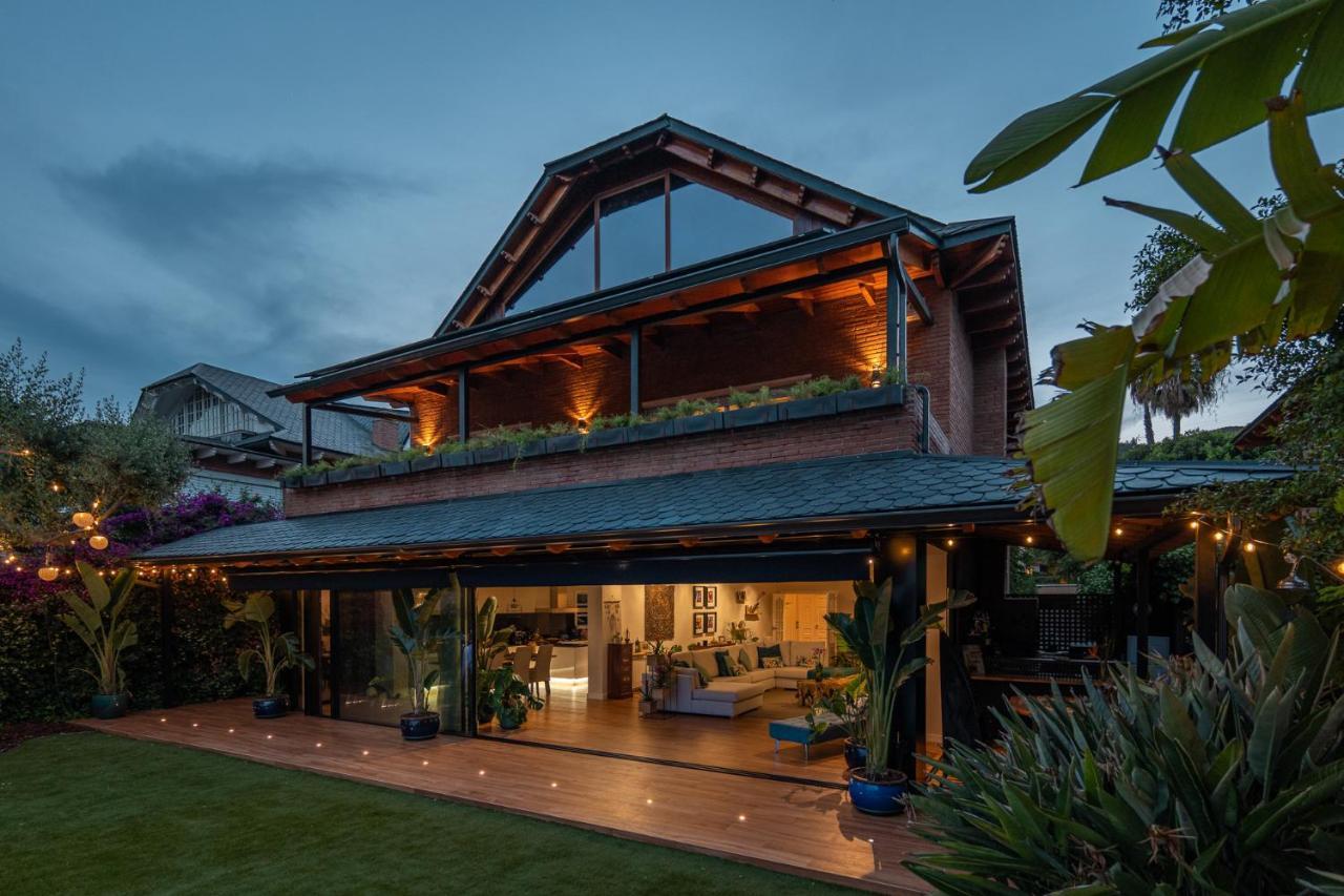 Barcelona'S Tropical Oasis Villa Sant Just Desvern Exterior photo